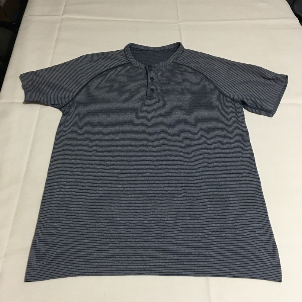 Lululemon Metal Vent Tech Henley Mens Medium Blue Striped Short Sleeve Shirt